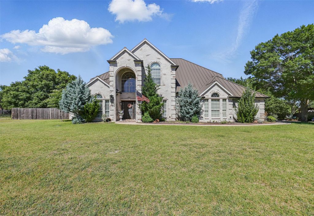 3404 Creek Crossing Drive, Weatherford, TX 76087