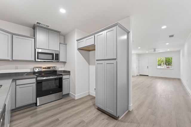 3105 Havencove Way, Modesto, CA 95355