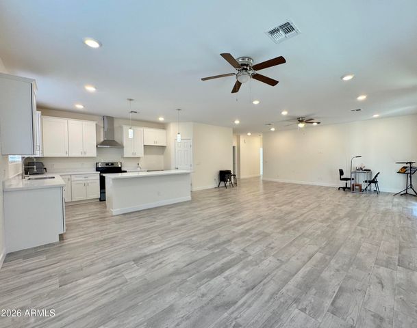 12600 W LOMA VISTA Drive, Arizona City, AZ 85123