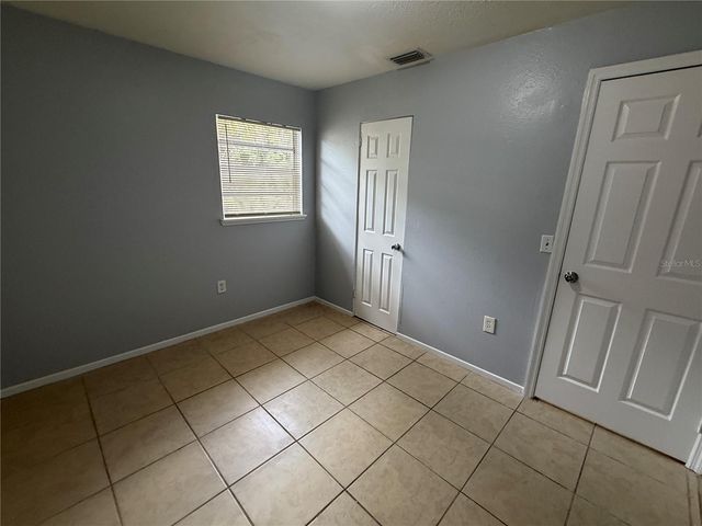 619 AVENUE S NE, Winter Haven, FL 33881