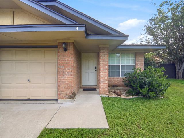 2304 Smith Branch BLVD B, Georgetown, TX 78626