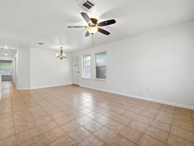2304 Smith Branch BLVD B, Georgetown, TX 78626