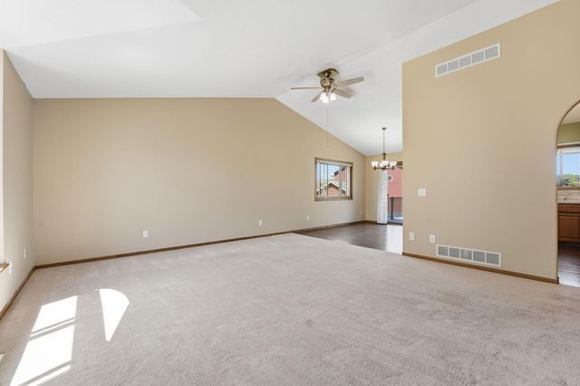 912 Juniper Avenue W, Northfield, MN 55057