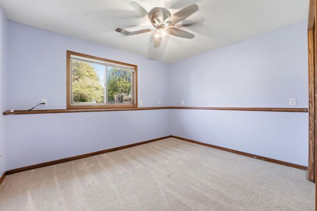 912 Juniper Avenue W, Northfield, MN 55057