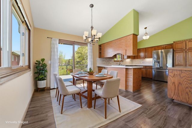 912 Juniper Avenue W, Northfield, MN 55057
