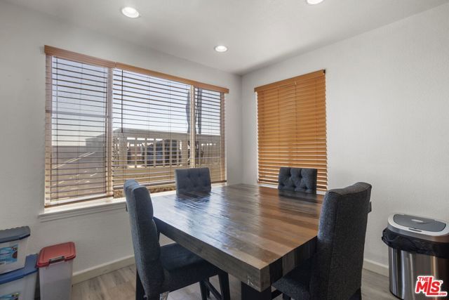 27705 Bluff Vista Way, Menifee, CA 92584