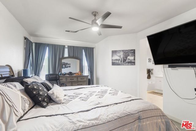 27705 Bluff Vista Way, Menifee, CA 92584