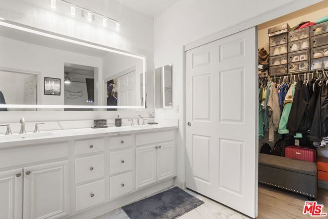 27705 Bluff Vista Way, Menifee, CA 92584