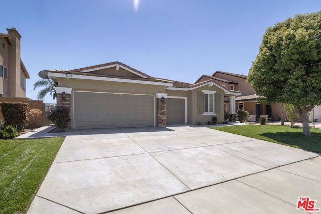 27705 Bluff Vista Way, Menifee, CA 92584