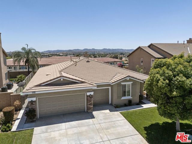 27705 Bluff Vista Way, Menifee, CA 92584