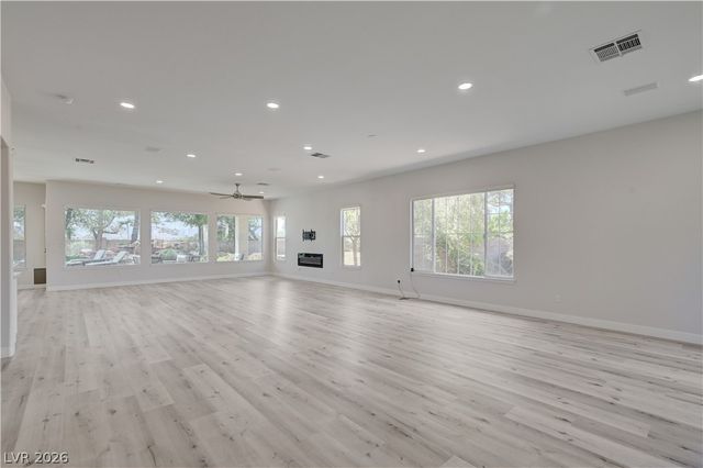 10549 Caldbeck Place, Las Vegas, NV 89183