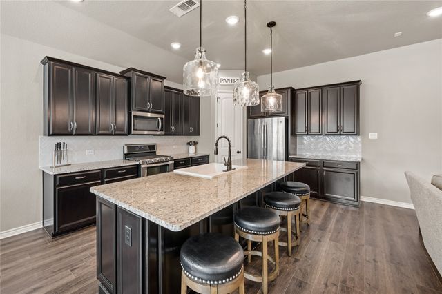 805 Overland Court, Northlake, TX 76247