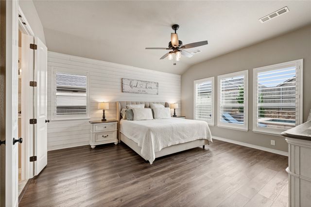 805 Overland Court, Northlake, TX 76247
