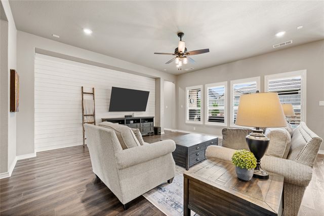 805 Overland Court, Northlake, TX 76247