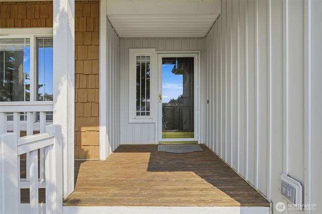 6805 59th Place NE, Marysville, WA 98270