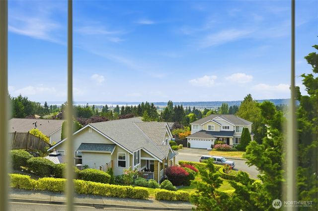 6805 59th Place NE, Marysville, WA 98270