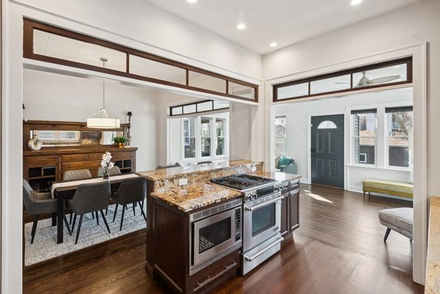 1619 W Bryn Mawr Avenue, Chicago, IL 60660