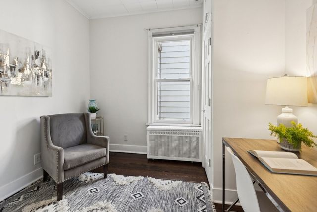 1619 W Bryn Mawr Avenue, Chicago, IL 60660