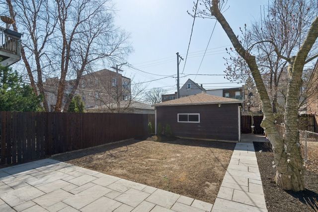 1619 W Bryn Mawr Avenue, Chicago, IL 60660