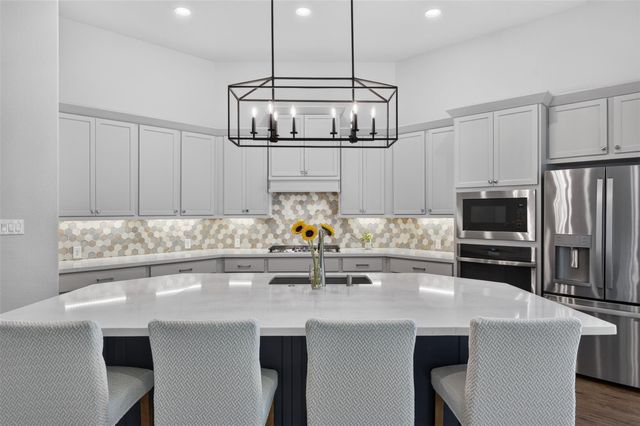 313 Lane Landing Place, Montgomery, TX 77316