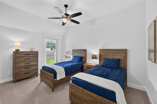 313 Lane Landing Place, Montgomery, TX 77316