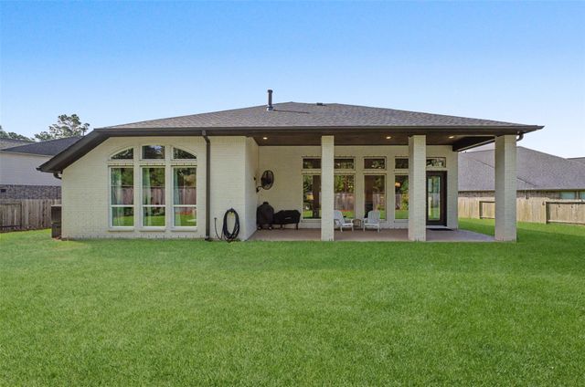 313 Lane Landing Place, Montgomery, TX 77316