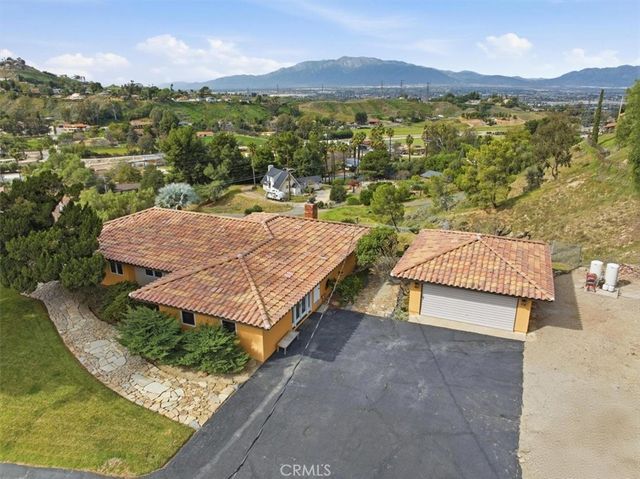 12011 Reche Canyon, Colton, CA 92324