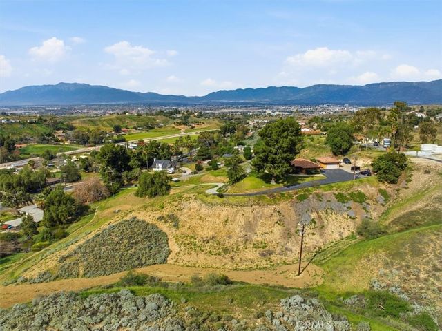 12011 Reche Canyon, Colton, CA 92324