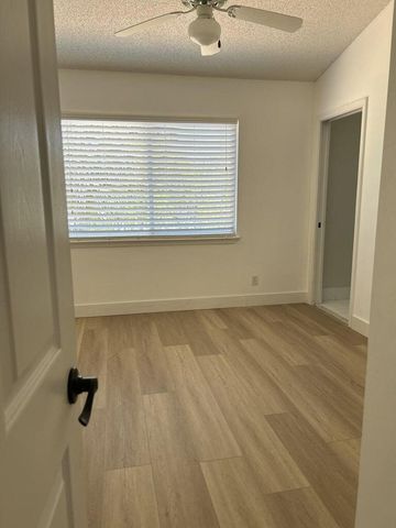 6974 Oak Bridge Lane, Greenacres, FL 33467