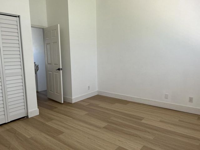 6974 Oak Bridge Lane, Greenacres, FL 33467