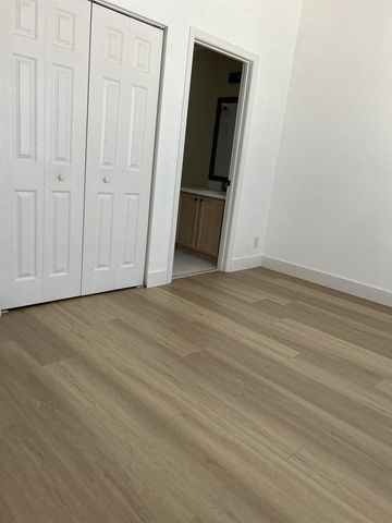 6974 Oak Bridge Lane, Greenacres, FL 33467