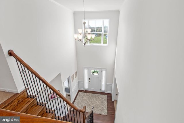 121 HARTWOOD LANDING LN, Fredericksburg, VA 22406