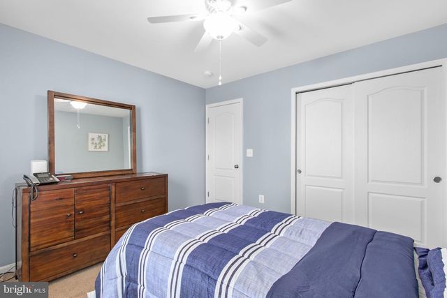 121 HARTWOOD LANDING LN, Fredericksburg, VA 22406