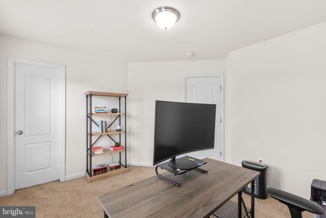 121 HARTWOOD LANDING LN, Fredericksburg, VA 22406