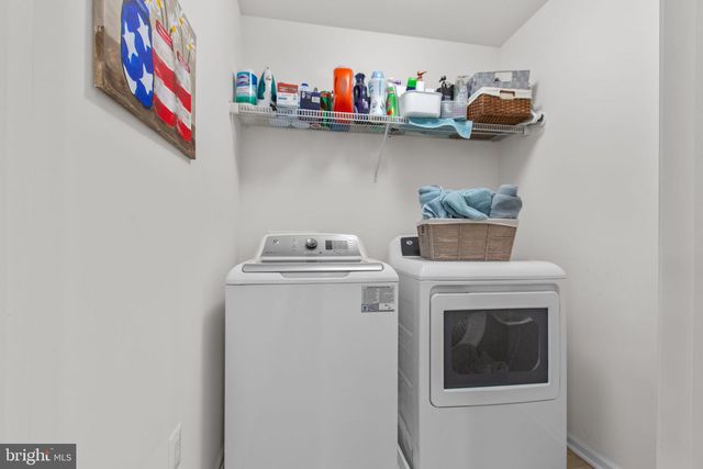 121 HARTWOOD LANDING LN, Fredericksburg, VA 22406