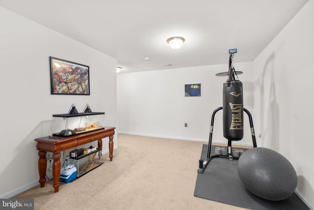 121 HARTWOOD LANDING LN, Fredericksburg, VA 22406