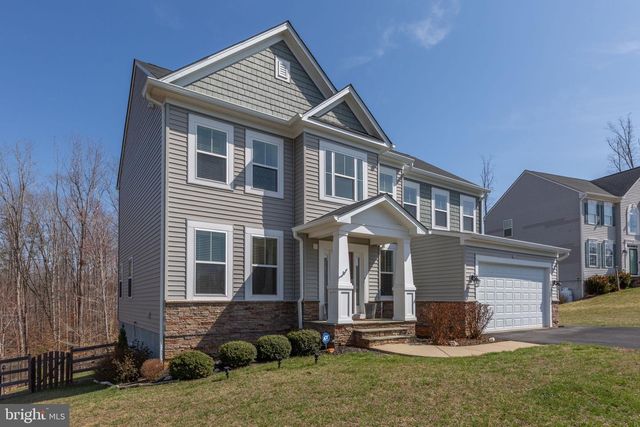 121 HARTWOOD LANDING LN, Fredericksburg, VA 22406