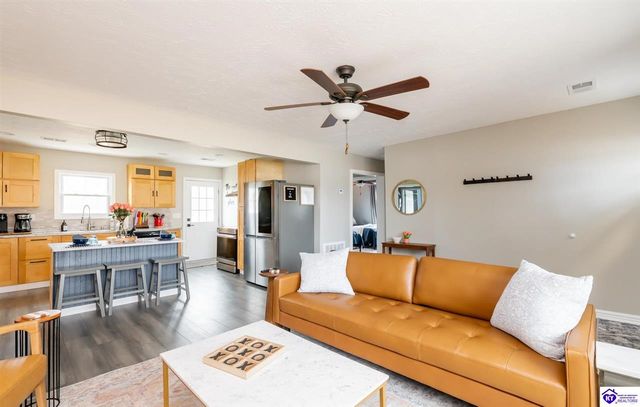 5664 S Wilson Road, Elizabethtown, KY 42701