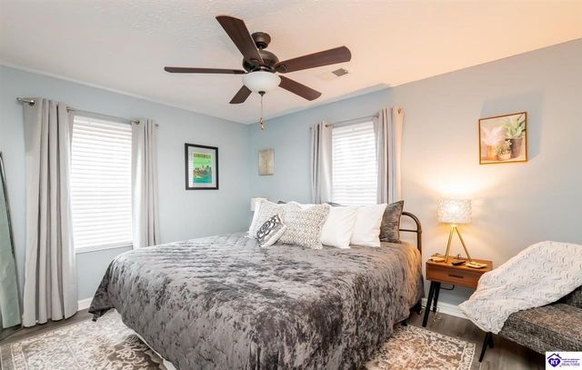 5664 S Wilson Road, Elizabethtown, KY 42701