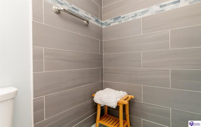 5664 S Wilson Road, Elizabethtown, KY 42701