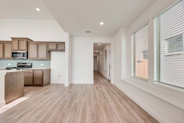 1014 Lovely Day Drive, Lavon, TX 75166