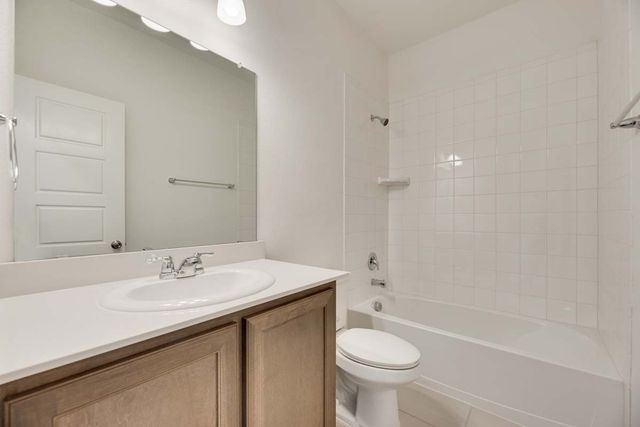 1014 Lovely Day Drive, Lavon, TX 75166