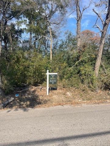 Lot 21 & 22 Creekmont Drive, Houston, TX 77091