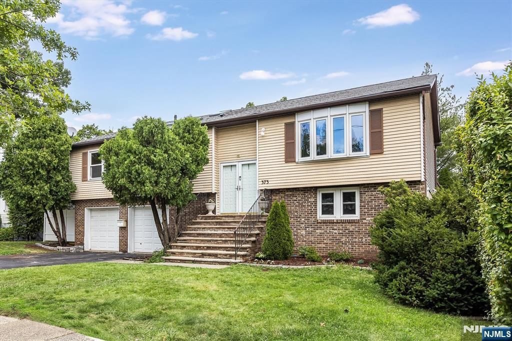 373 Orange Road, Montclair, NJ 07042