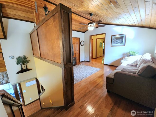 931 Turkey Road NW, Olympia, WA 98502