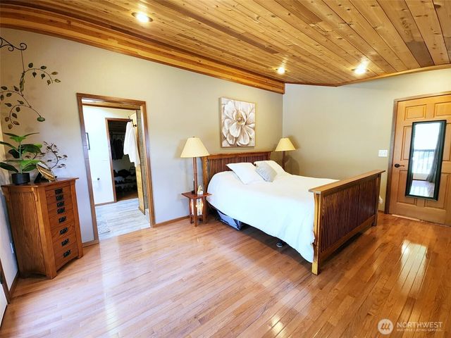 931 Turkey Road NW, Olympia, WA 98502