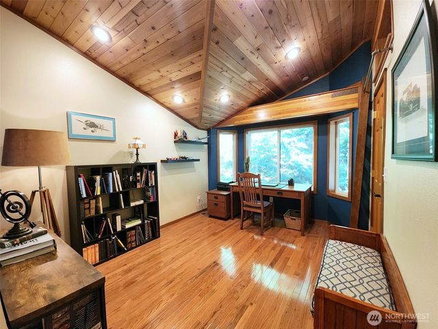 931 Turkey Road NW, Olympia, WA 98502