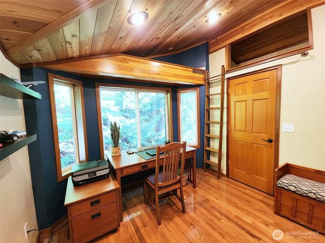 931 Turkey Road NW, Olympia, WA 98502