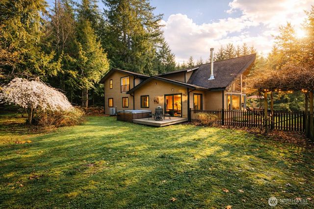 931 Turkey Road NW, Olympia, WA 98502