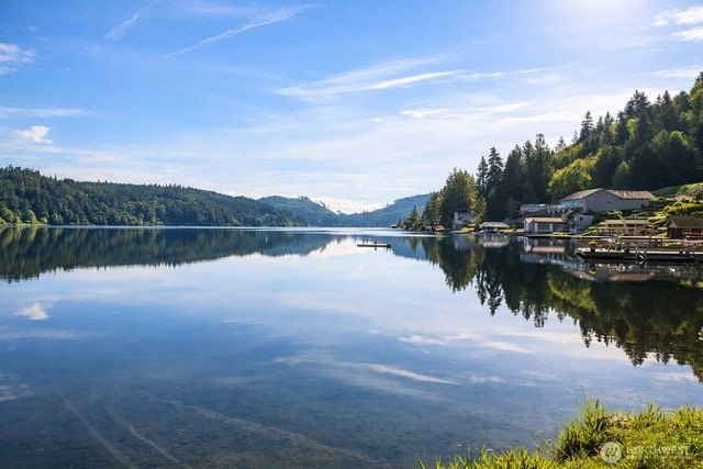 931 Turkey Road NW, Olympia, WA 98502